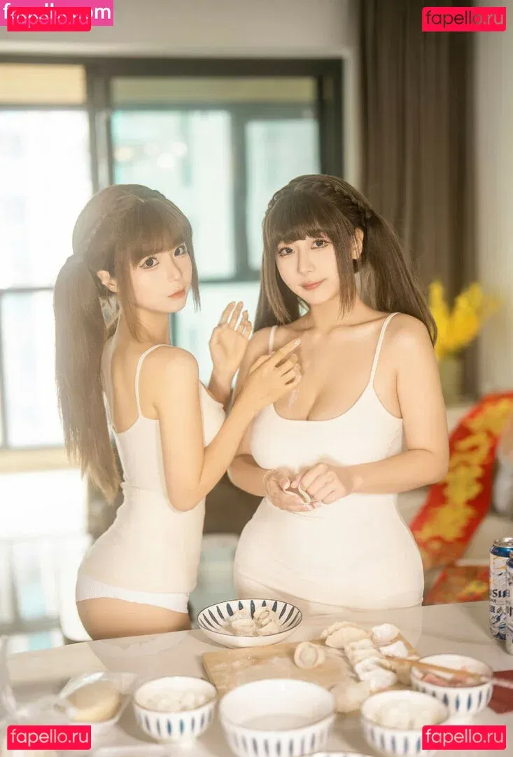 Chunmomo Onlyfans Photo Gallery 