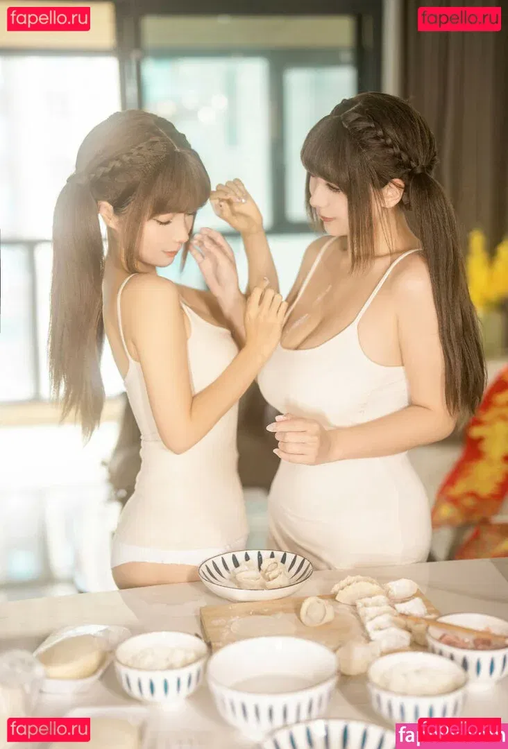 Chunmomo Onlyfans Photo Gallery 