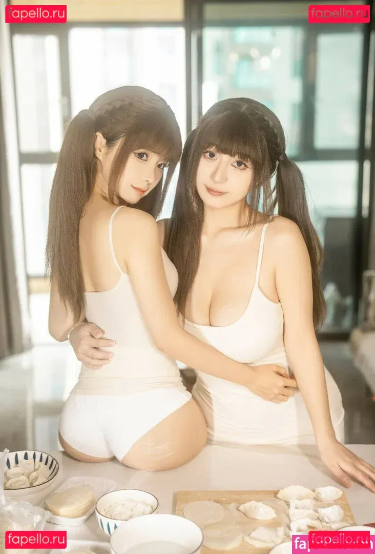 Chunmomo Onlyfans Photo Gallery 