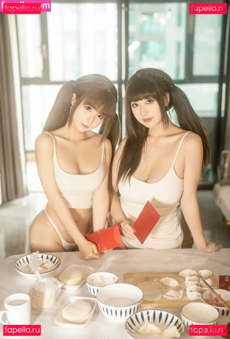 Chunmomo Onlyfans Photo Gallery 