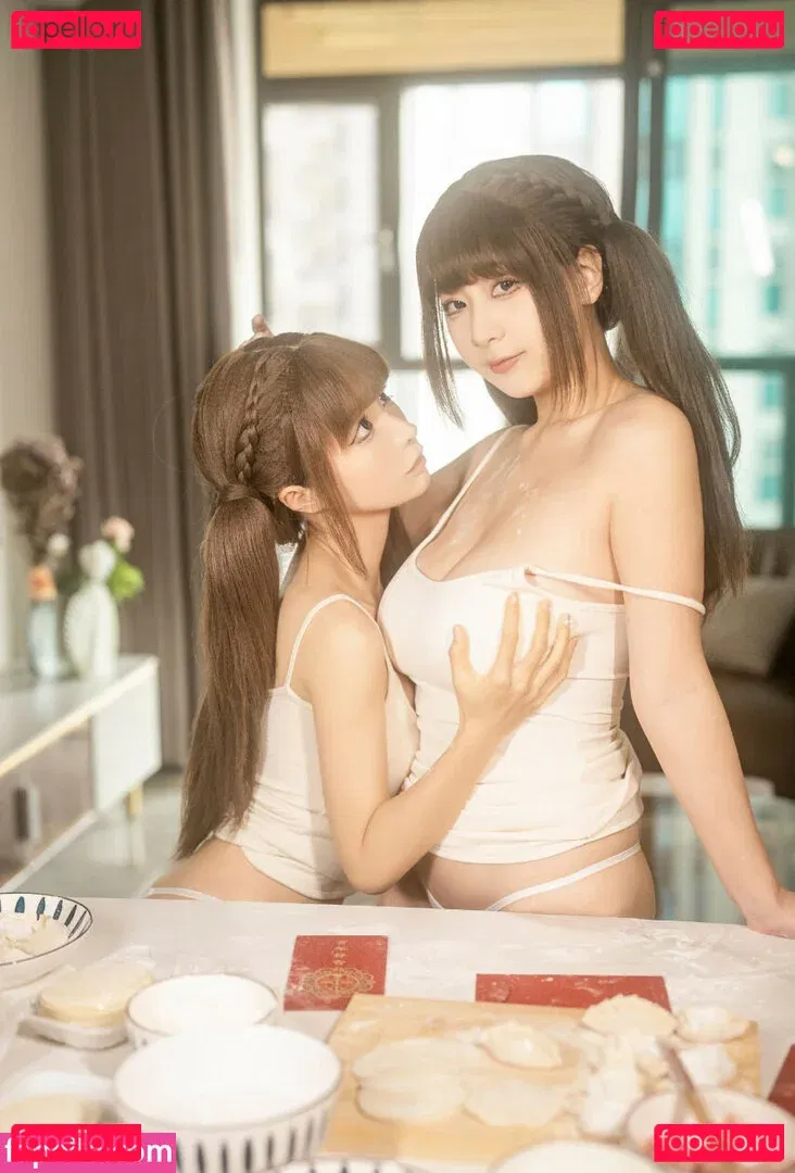 Chunmomo Onlyfans Photo Gallery 