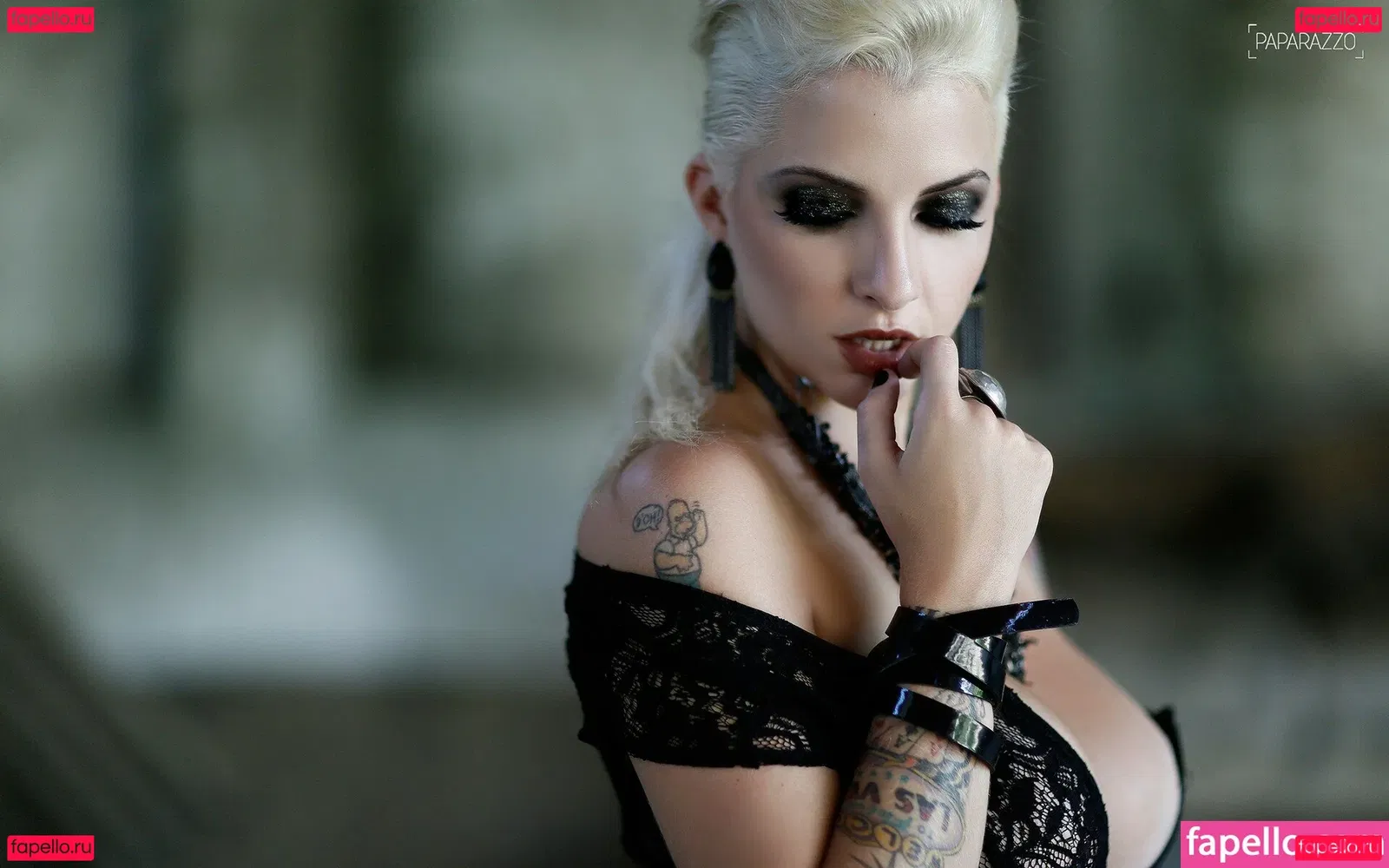 Paparazzo Onlyfans Photo Gallery 