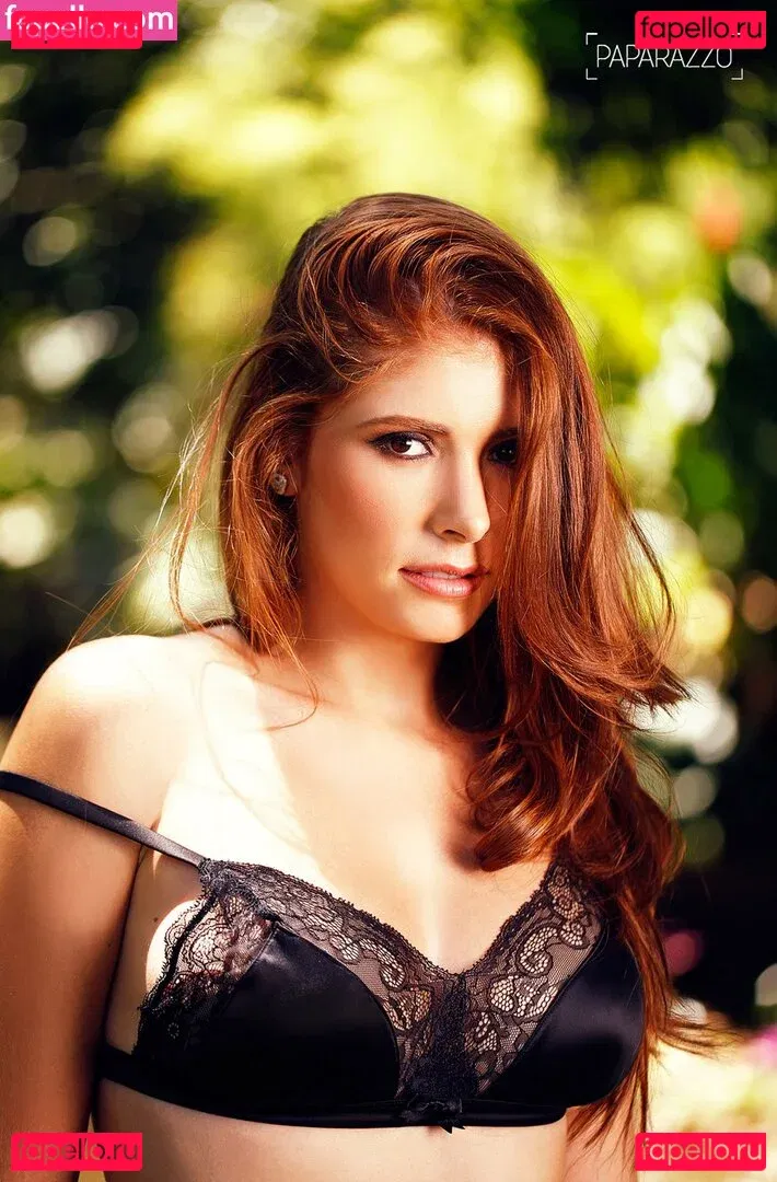 Paparazzo Onlyfans Photo Gallery 