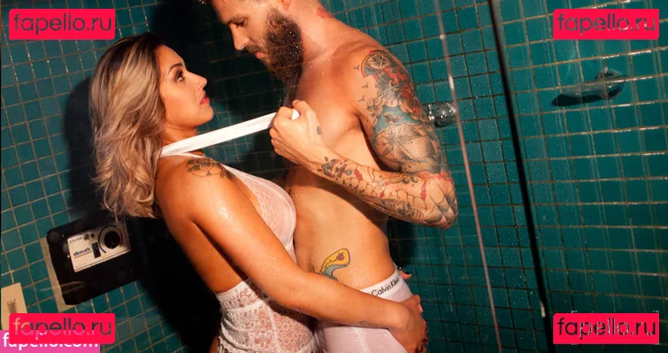 Paparazzo Onlyfans Photo Gallery 