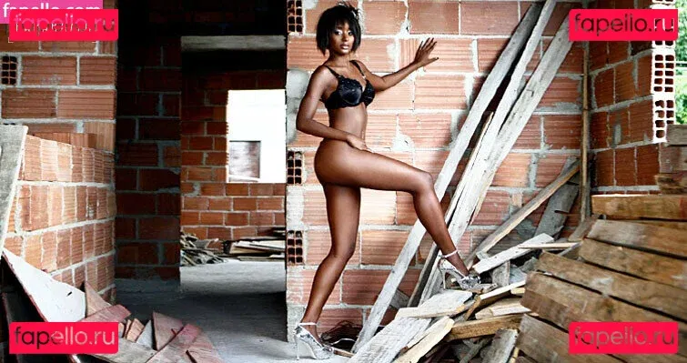 Paparazzo Onlyfans Photo Gallery 