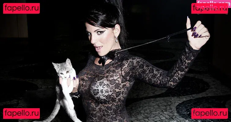 Paparazzo Onlyfans Photo Gallery 