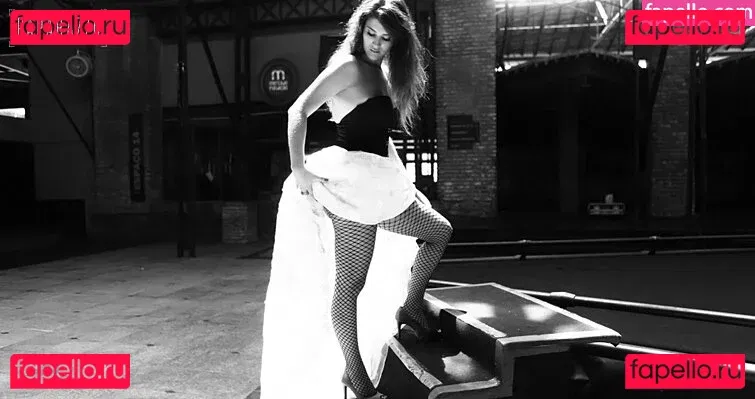 Paparazzo Onlyfans Photo Gallery 