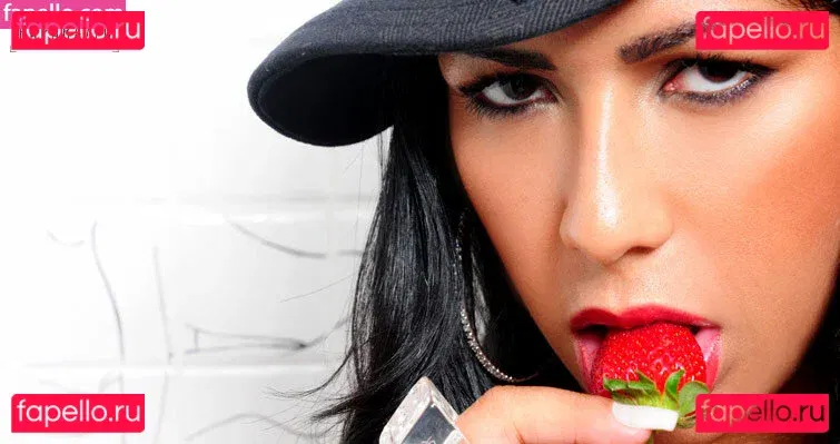 Paparazzo Onlyfans Photo Gallery 