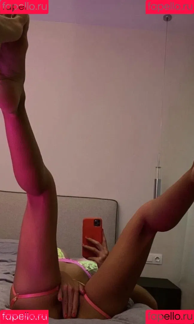 SUMMERLOVESUMMER Onlyfans Photo Gallery 