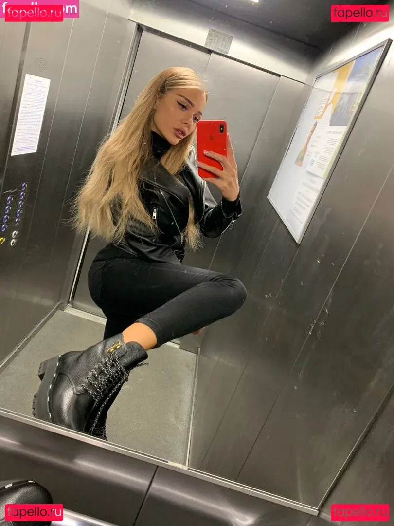 SUMMERLOVESUMMER Onlyfans Photo Gallery 