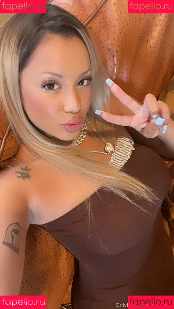 chromita Onlyfans Photo Gallery 