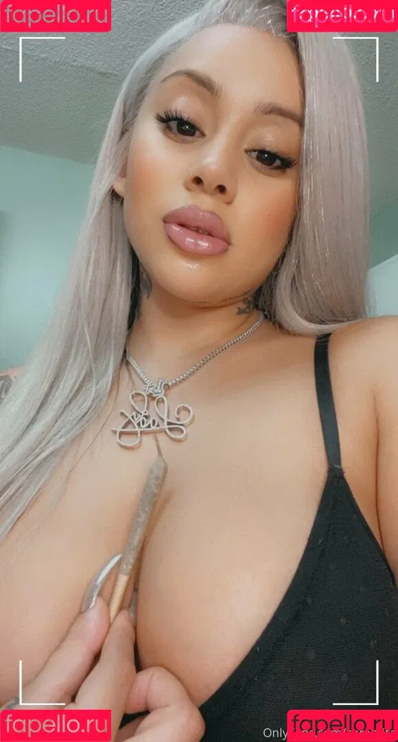 chromita Onlyfans Photo Gallery 