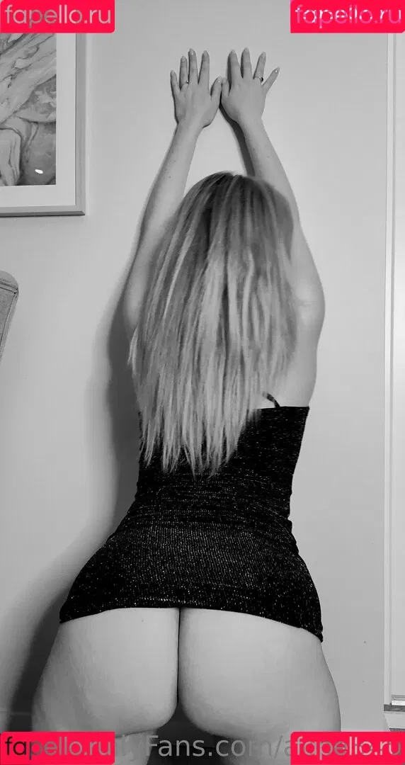 alina345 Onlyfans Photo Gallery 