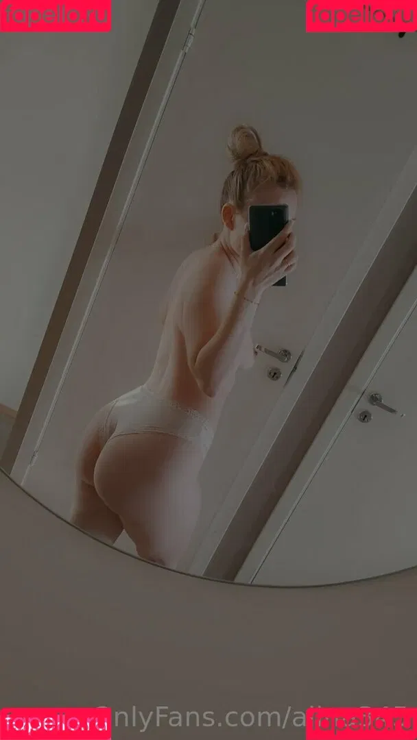 alina345 Onlyfans Photo Gallery 