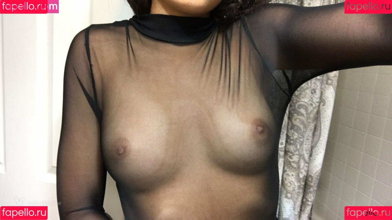 Italia Bradley Onlyfans Photo Gallery 