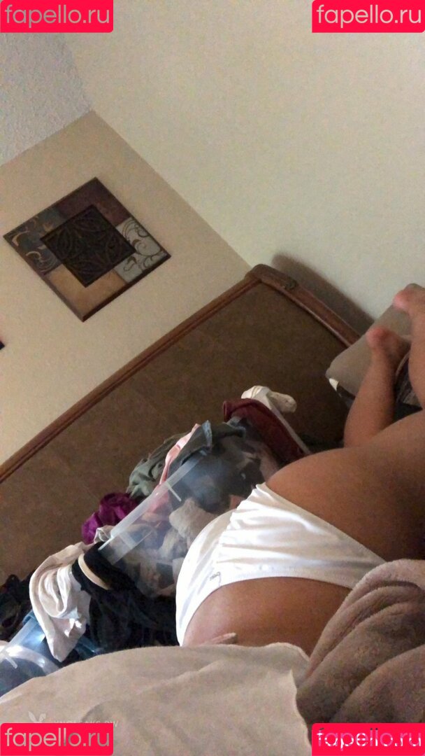 Italia Bradley Onlyfans Photo Gallery 