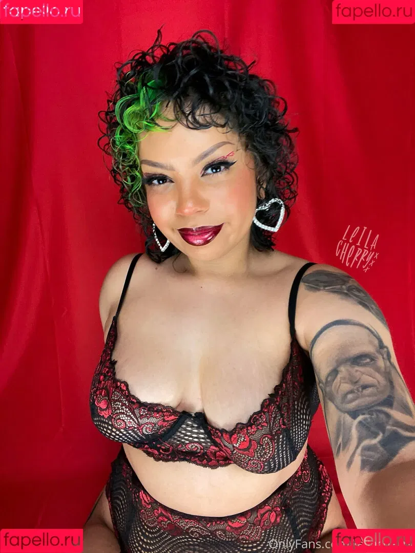 leilacherry Onlyfans Photo Gallery 