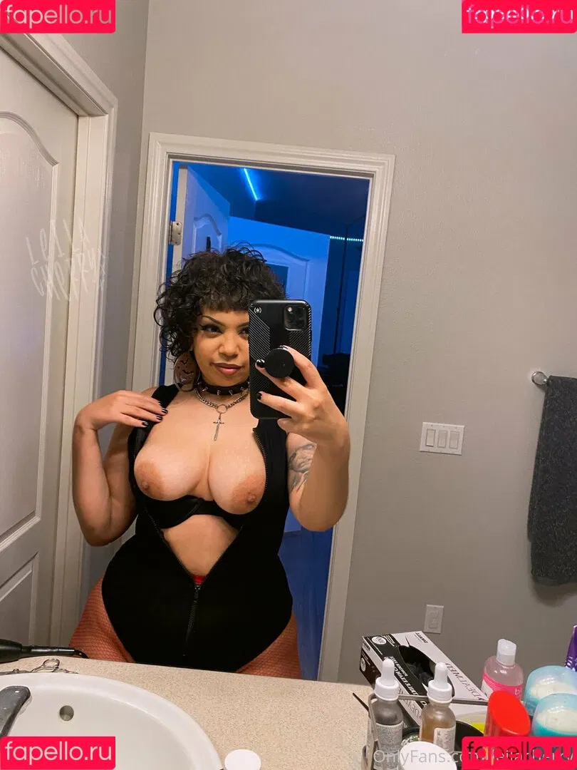 leilacherry Onlyfans Photo Gallery 