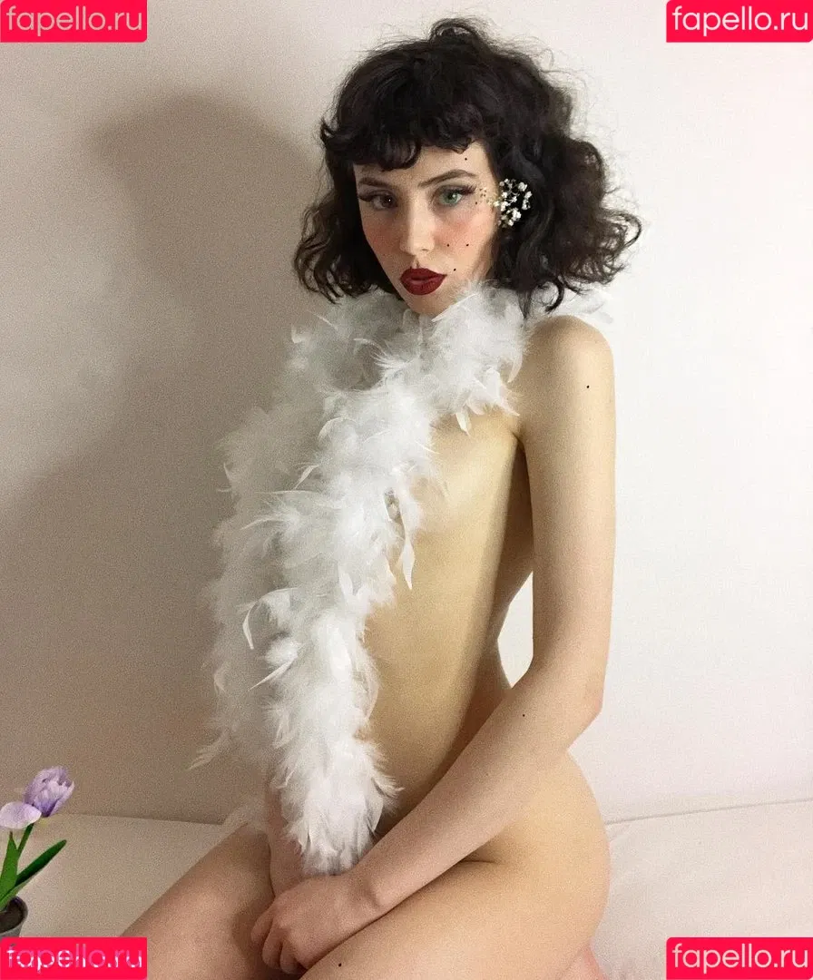 Mina Bell Onlyfans Photo Gallery 