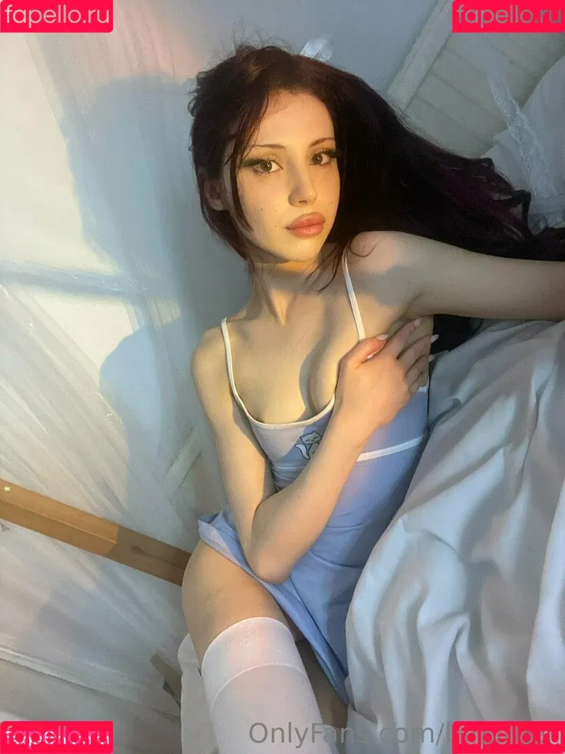 Mina Bell Onlyfans Photo Gallery 