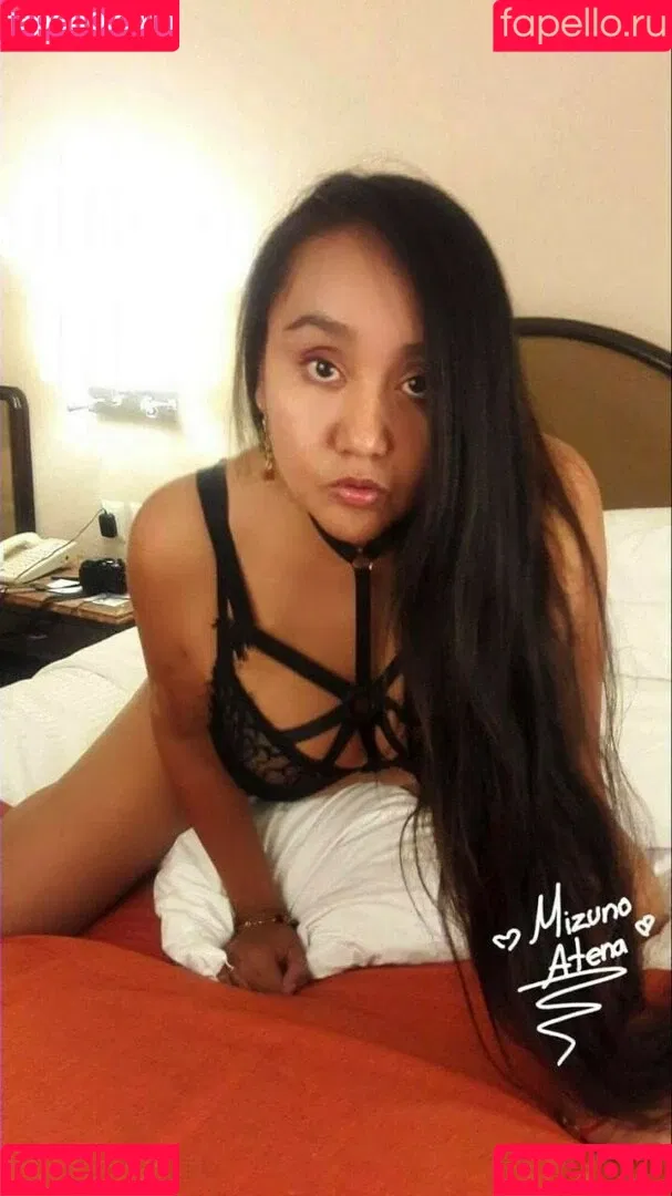 Mizuno Atena Onlyfans Photo Gallery 