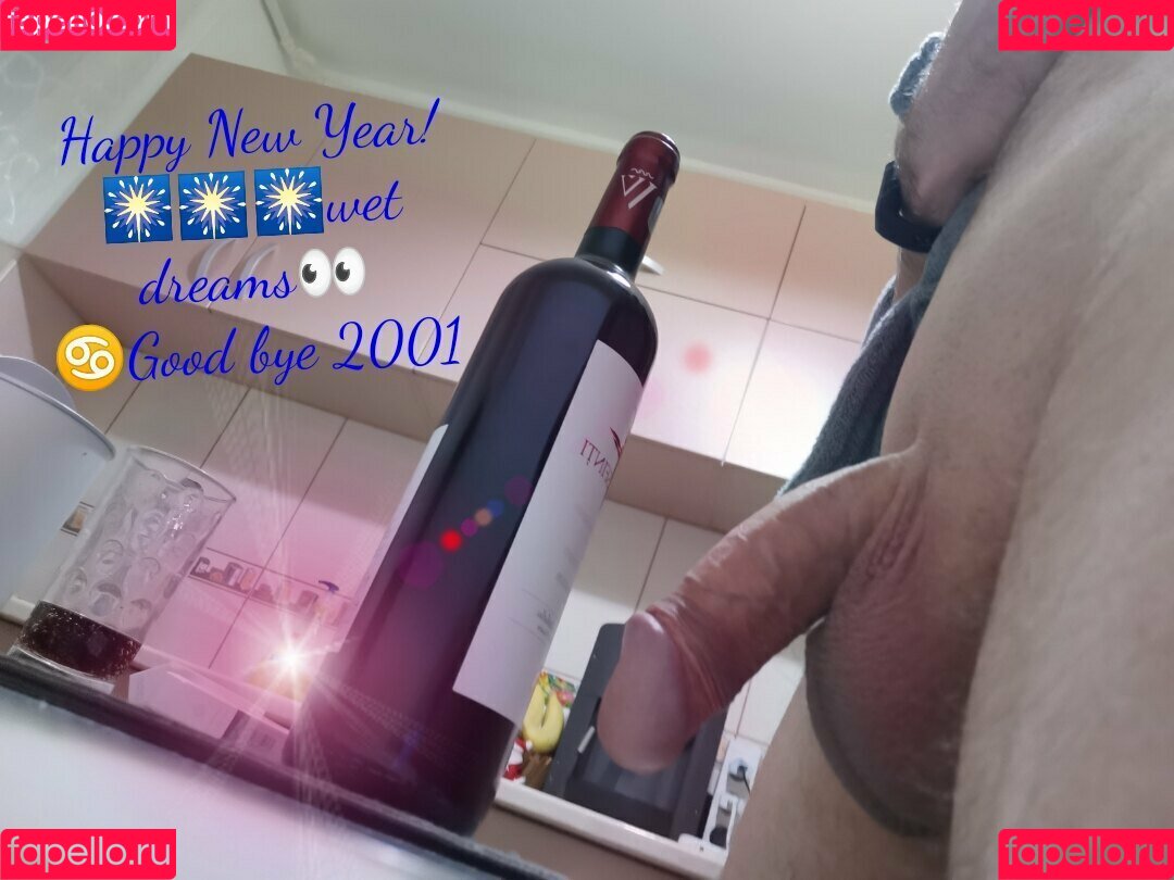 uwetdreams Onlyfans Photo Gallery 