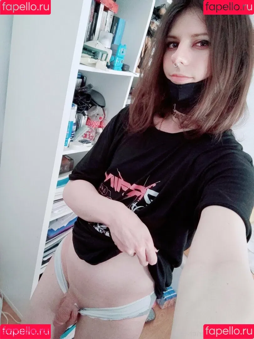 Xlunartears Onlyfans Photo Gallery 