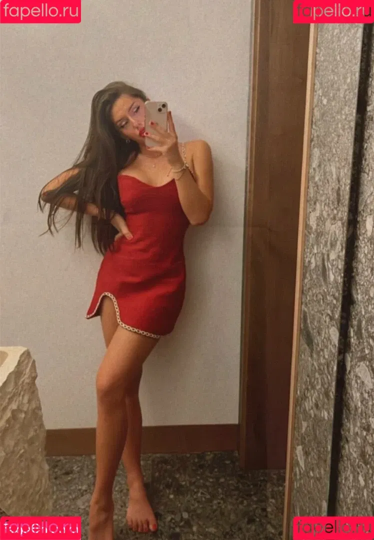Adalline Onlyfans Photo Gallery 