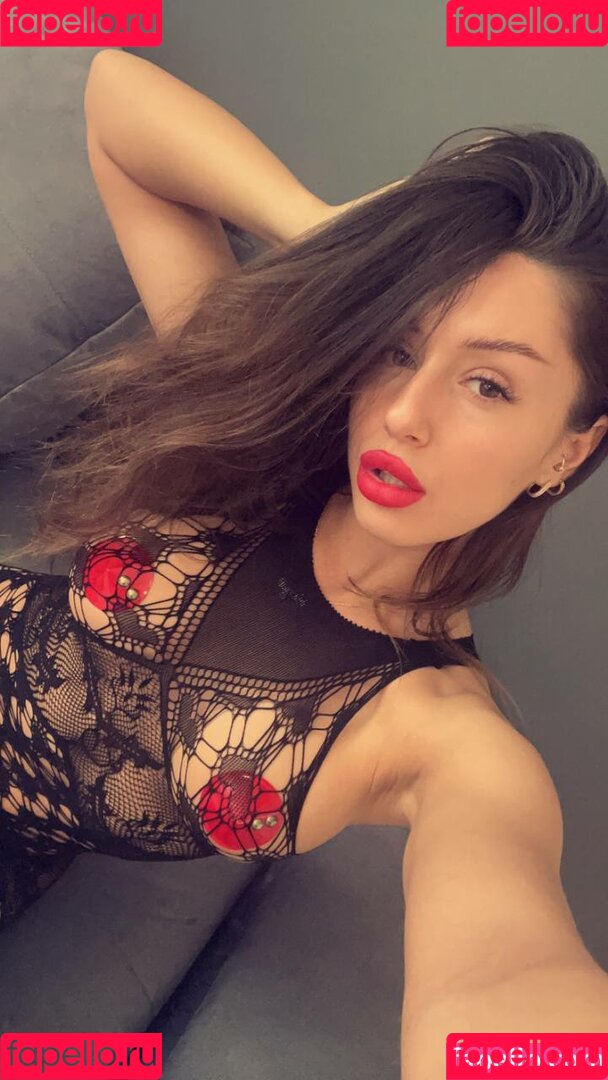 Adalline Onlyfans Photo Gallery 