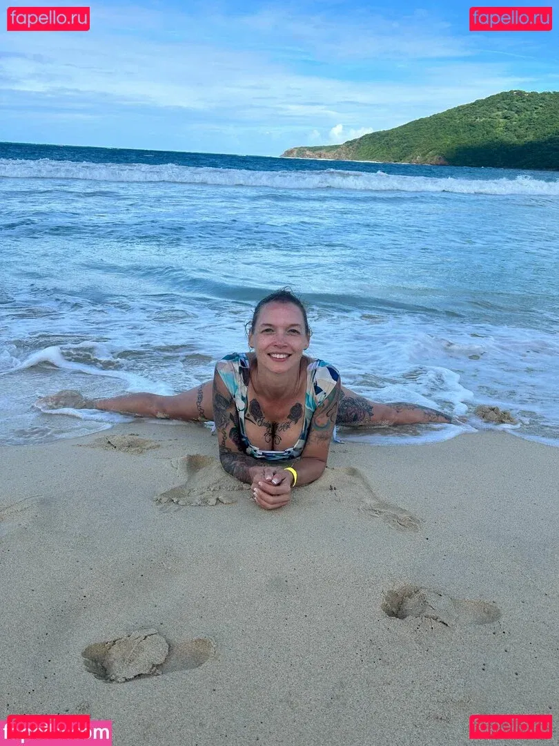 Anna Bell Peaks Onlyfans Photo Gallery 