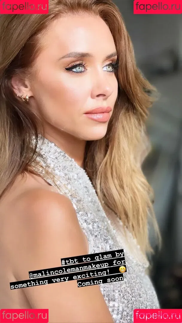 Una Healy Onlyfans Photo Gallery 