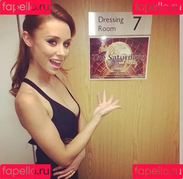 Una Healy Onlyfans Photo Gallery 