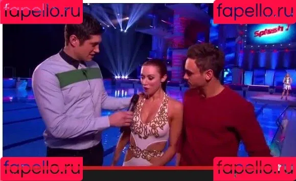 Una Healy Onlyfans Photo Gallery 