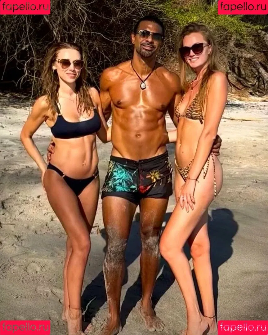 Una Healy Onlyfans Photo Gallery 