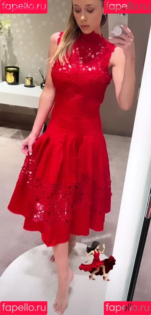 Una Healy Onlyfans Photo Gallery 