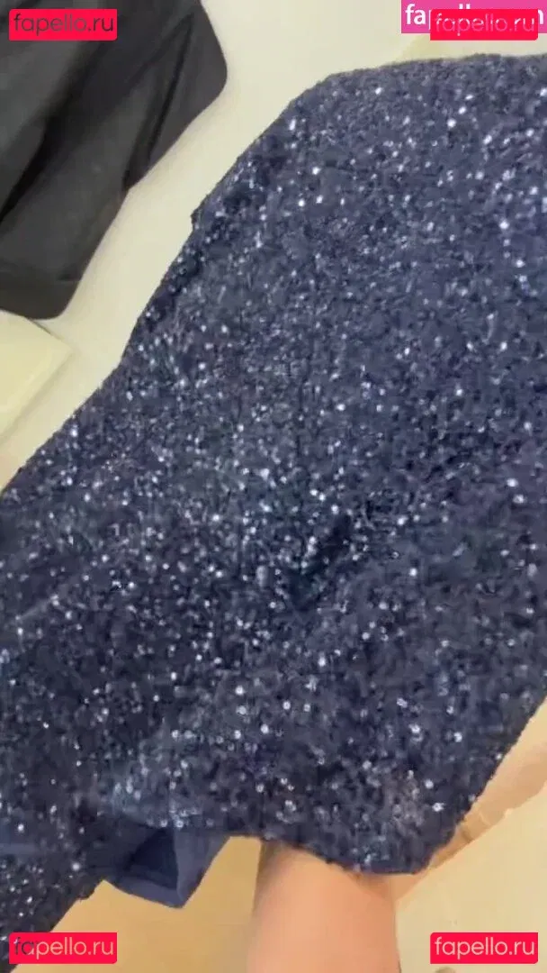 Una Healy Onlyfans Photo Gallery 