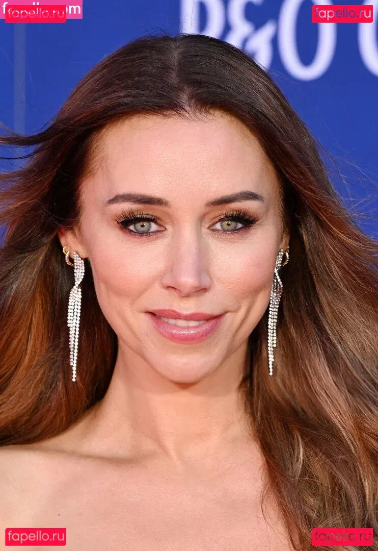 Una Healy Onlyfans Photo Gallery 