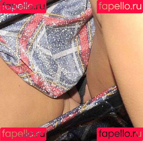 Una Healy Onlyfans Photo Gallery 