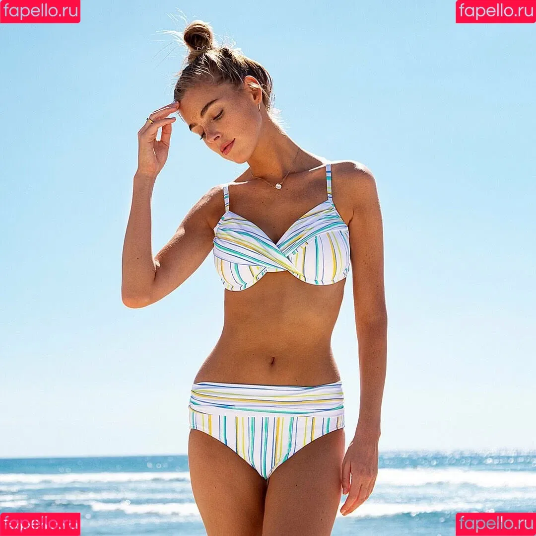Elizabeth Turner Onlyfans Photo Gallery 