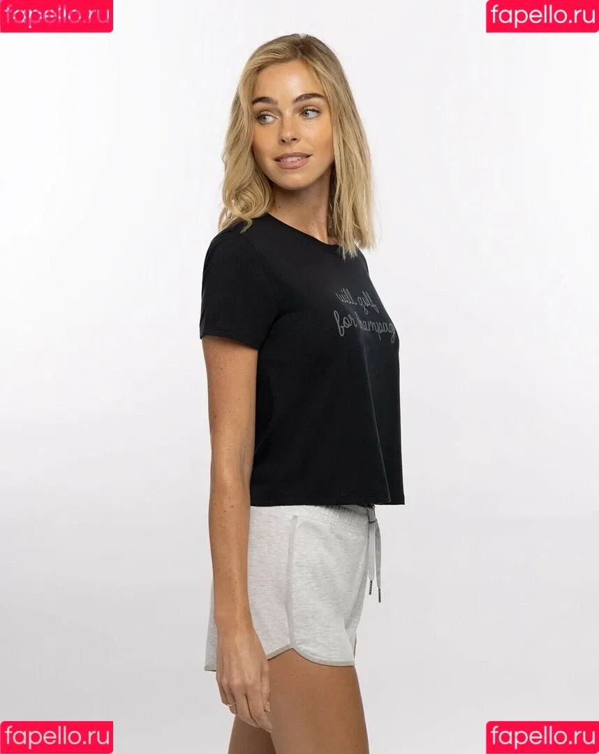 Elizabeth Turner Onlyfans Photo Gallery 