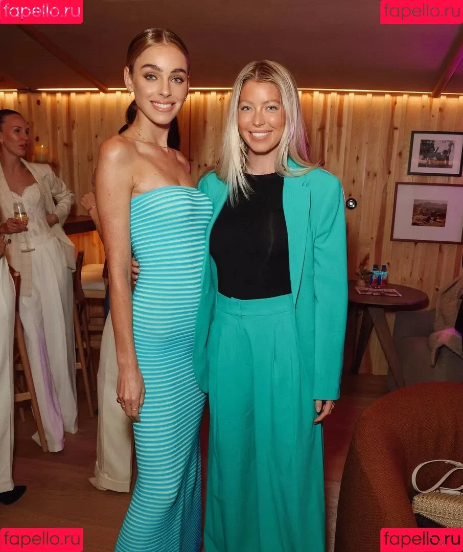 Elizabeth Turner Onlyfans Photo Gallery 