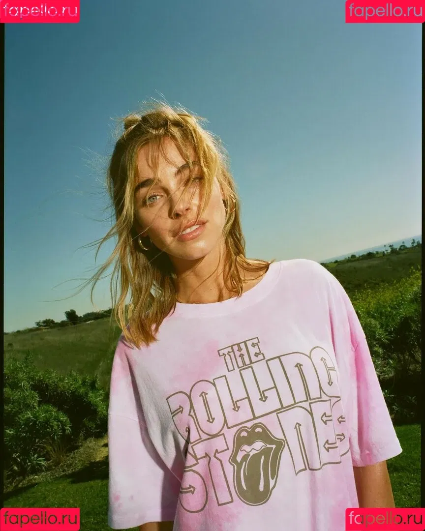 Elizabeth Turner Onlyfans Photo Gallery 