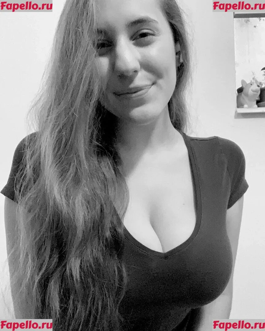 Casey The Gamer Onlyfans Photo Gallery 
