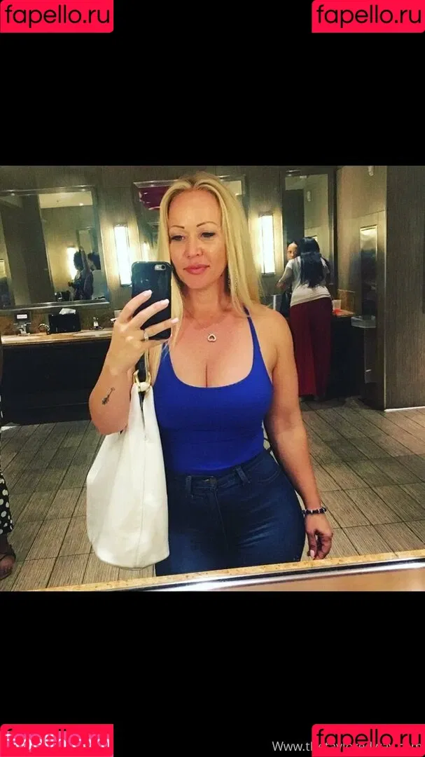 thetayloredway Onlyfans Photo Gallery 
