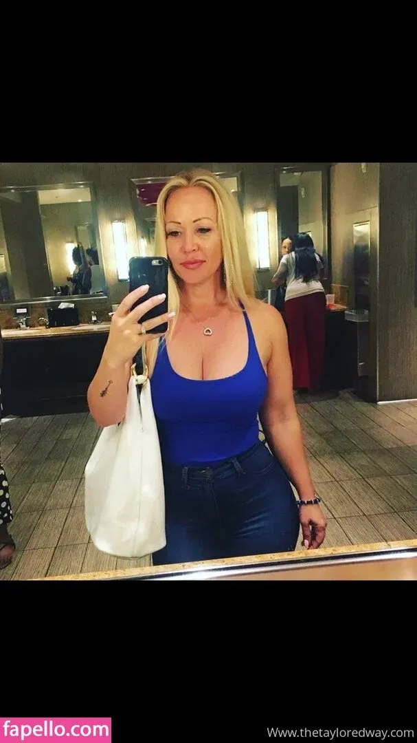 thetayloredway Onlyfans Photo Gallery 