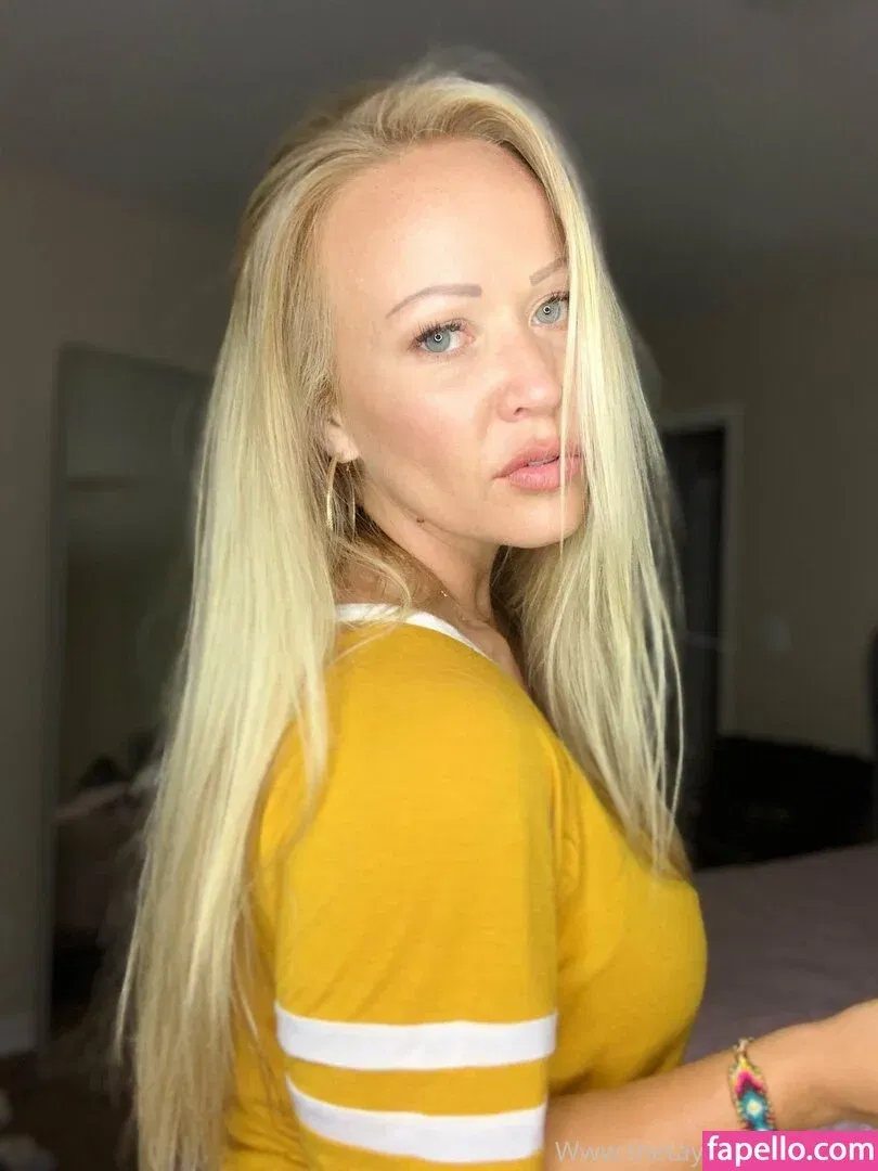 thetayloredway Onlyfans Photo Gallery 