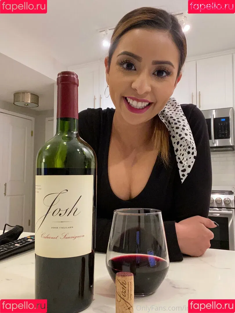 irisinthekitchen Onlyfans Photo Gallery 