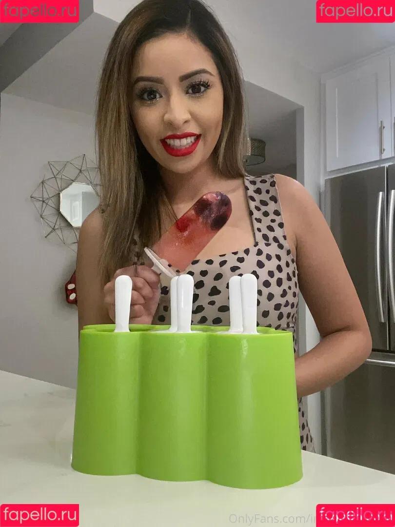 irisinthekitchen Onlyfans Photo Gallery 