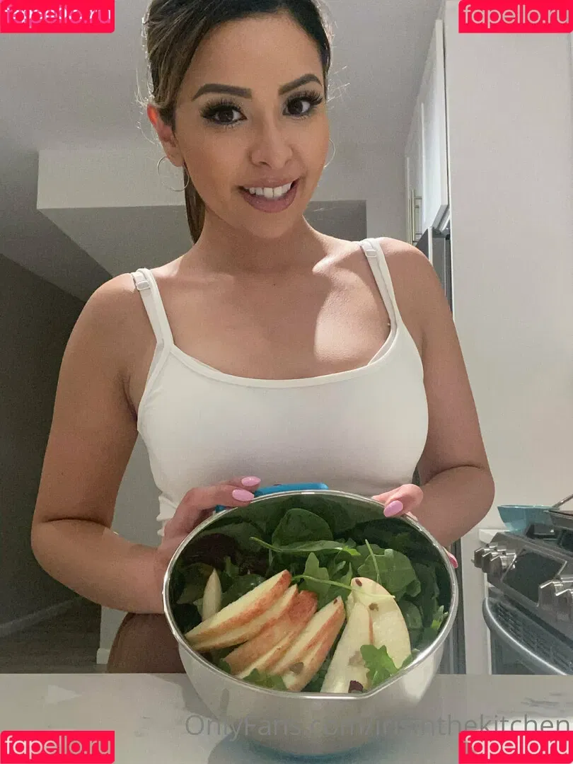 irisinthekitchen Onlyfans Photo Gallery 