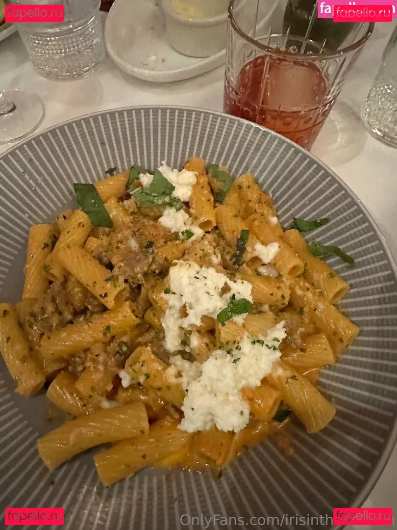 irisinthekitchen Onlyfans Photo Gallery 